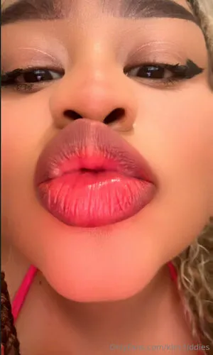 Kim Tiddies OnlyFans Leaked Free Thumbnail Picture - #KlY6aTJ2gA