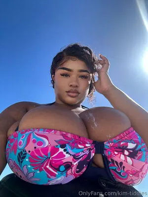 Kim Tiddies OnlyFans Leaked Free Thumbnail Picture - #laKiScRcVY