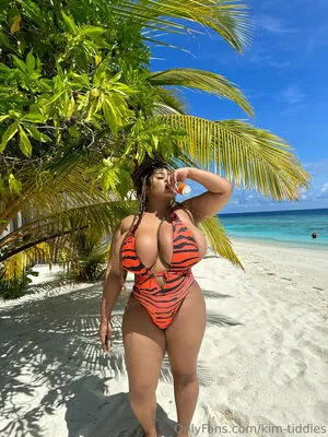 Kim Tiddies OnlyFans Leaked Free Thumbnail Picture - #pW6cyYX45N