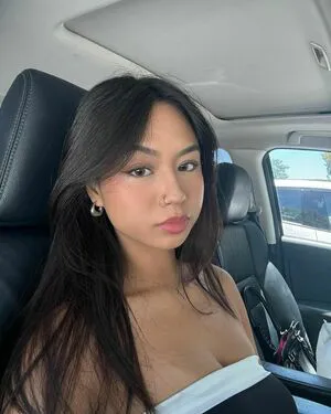 Kim Vuong OnlyFans Leaked Free Thumbnail Picture - #4FqVA47o33