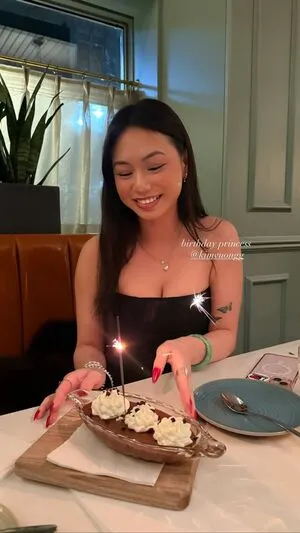 Kim Vuong OnlyFans Leaked Free Thumbnail Picture - #apmUl58NMs
