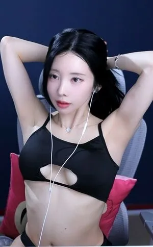 Kim Yu OnlyFans Leaked Free Thumbnail Picture - #5W1aZPA8bH