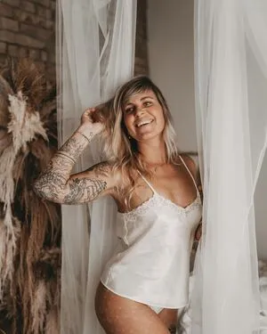 Kim Zeidler OnlyFans Leaked Free Thumbnail Picture - #7ryxq76ZJx