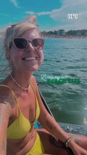 Kim Zeidler OnlyFans Leaked Free Thumbnail Picture - #LT0t4XbED3