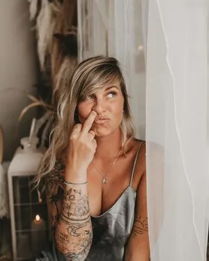 Kim Zeidler OnlyFans Leaked Free Thumbnail Picture - #Xk0KzCg9FS