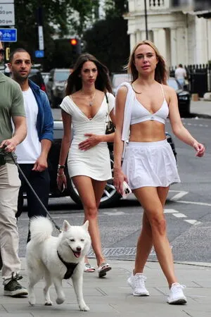 Kimberley Garner OnlyFans Leaked Free Thumbnail Picture - #4ZGk9xELc9