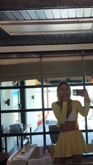 Kimberley Garner OnlyFans Leaked Free Thumbnail Picture - #9r3UKvrIsk