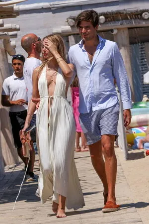 Kimberley Garner OnlyFans Leaked Free Thumbnail Picture - #A6fbF1lKS8