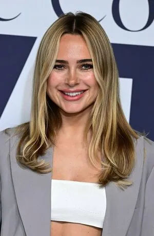 Kimberley Garner OnlyFans Leaked Free Thumbnail Picture - #GbnLapr2px