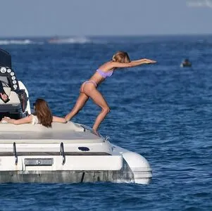 Kimberley Garner OnlyFans Leaked Free Thumbnail Picture - #RbVUtdFM17