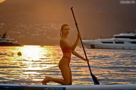 Kimberley Garner OnlyFans Leaked Free Thumbnail Picture - #rs7kPnPeJ7