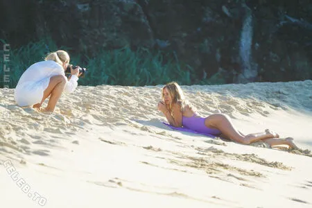 Kimberley Garner OnlyFans Leaked Free Thumbnail Picture - #stg1FzYLzA