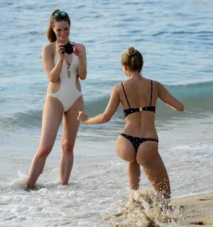 Kimberley Garner OnlyFans Leaked Free Thumbnail Picture - #AWwj5zr9gb