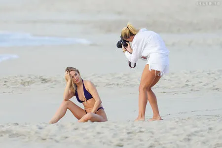 Kimberley Garner OnlyFans Leaked Free Thumbnail Picture - #T5eyRTeGeO