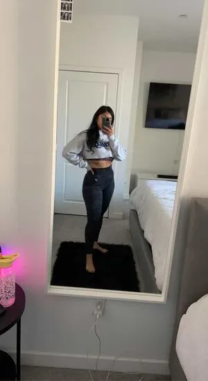 Kimberly OnlyFans Leaked Free Thumbnail Picture - #Hki83M3FAt