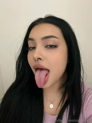 Kimfreaks OnlyFans Leaked Free Thumbnail Picture - #4B6vUKzos4