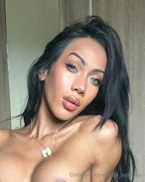 Kimi Ladyboy OnlyFans Leaked Free Thumbnail Picture - #8ipRHH1Yfd