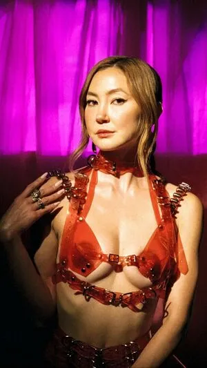 Kimiko Glenn OnlyFans Leaked Free Thumbnail Picture - #70lT7A2ARg