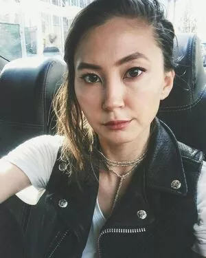 Kimiko Glenn OnlyFans Leaked Free Thumbnail Picture - #PrCkpd0vOU