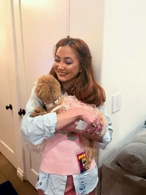 Kimiko Glenn OnlyFans Leaked Free Thumbnail Picture - #VdCpCZP5aP