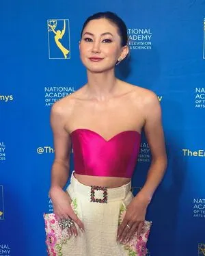 Kimiko Glenn OnlyFans Leaked Free Thumbnail Picture - #YFHxyGLYbA