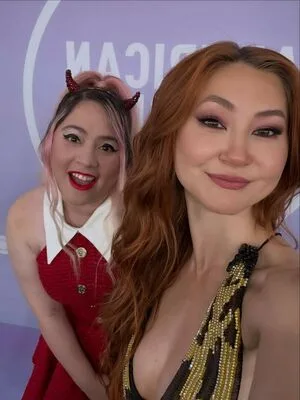 Kimiko Glenn OnlyFans Leaked Free Thumbnail Picture - #fxhOmdQOR0