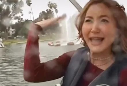 Kimiko Glenn OnlyFans Leaked Free Thumbnail Picture - #jtBW37JALD