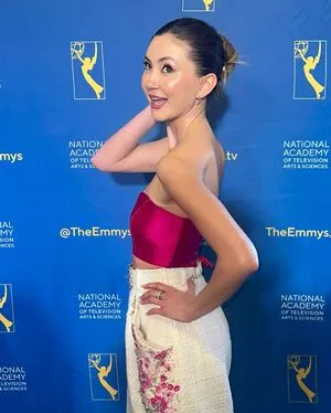 Kimiko Glenn OnlyFans Leaked Free Thumbnail Picture - #jxqLzh9Afa