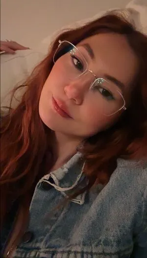 Kimiko Glenn OnlyFans Leaked Free Thumbnail Picture - #uKP1i93tRW