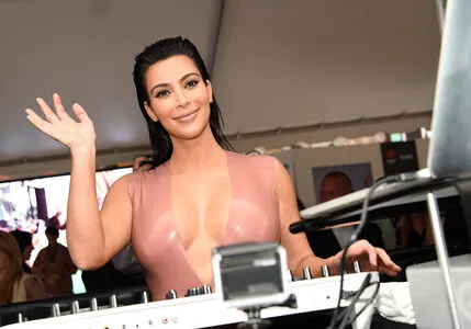 Kimkardashian OnlyFans Leaked Free Thumbnail Picture - #28uNXRSqSv