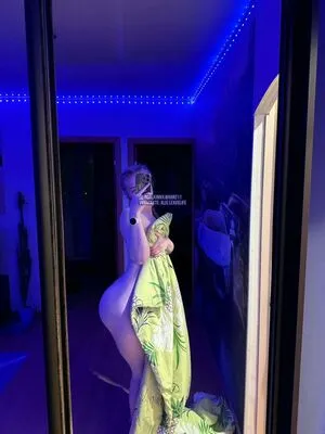 Kimkilwhan21 OnlyFans Leaked Free Thumbnail Picture - #9U6a8sEsIi