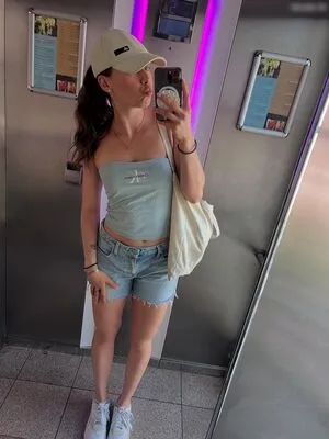 Kimkirschen OnlyFans Leaked Free Thumbnail Picture - #Z3viOCESov