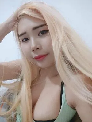 Kimlili OnlyFans Leaked Free Thumbnail Picture - #yUwhhthggM