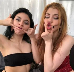 Kimmi Amp Vivi OnlyFans Leaked Free Thumbnail Picture - #cKbsqOP3z7