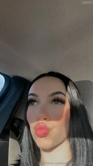 Kimmyk Exclusivekimmyk OnlyFans Leaked Free Thumbnail Picture - #LHgdtKxrms