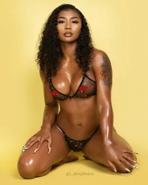 Kimora Lee OnlyFans Leaked Free Thumbnail Picture - #hPWiF09tJG