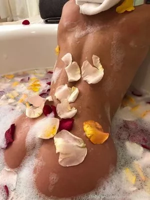 kimorasvenus OnlyFans Leaked Free Thumbnail Picture - #u5npt30R0n