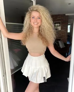 Kimsieeee OnlyFans Leaked Free Thumbnail Picture - #8o6M35pooz
