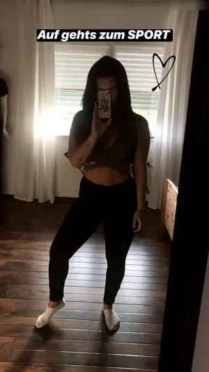 Kimthoe OnlyFans Leaked Free Thumbnail Picture - #2Qgsq78lw9