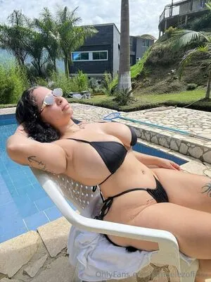 Kimvelezoficial OnlyFans Leaked Free Thumbnail Picture - #BK6h7kaS0h