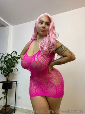 Kimvelezoficial OnlyFans Leaked Free Thumbnail Picture - #IsmcN8bVjL