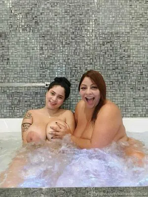 Kimvelezoficial OnlyFans Leaked Free Thumbnail Picture - #Lfovwum7Zw