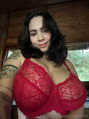 Kimvelezoficial OnlyFans Leaked Free Thumbnail Picture - #RFKzagpuFq