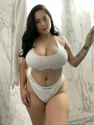 Kimvelezoficial OnlyFans Leaked Free Thumbnail Picture - #nkZMMXgPaI