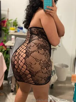 Kimy Does Things OnlyFans Leaked Free Thumbnail Picture - #HNNyGlkxvV