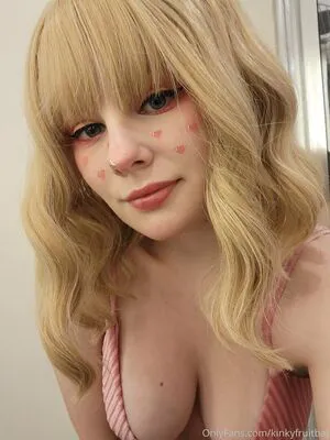 Kindlyfruitbat OnlyFans Leaked Free Thumbnail Picture - #K3JycD25LL