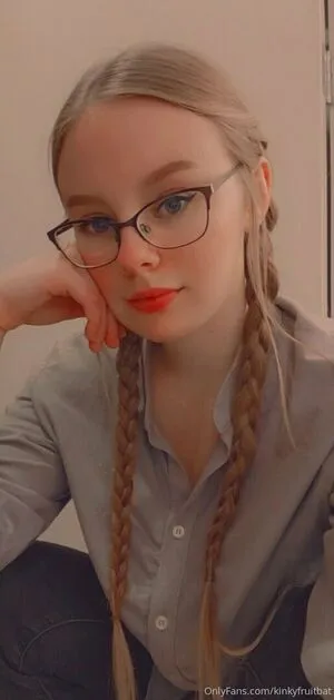 Kindlyfruitbat OnlyFans Leaked Free Thumbnail Picture - #LkDhVpLPEc