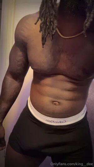 King Dee OnlyFans Leaked Free Thumbnail Picture - #MCM3h0fidd