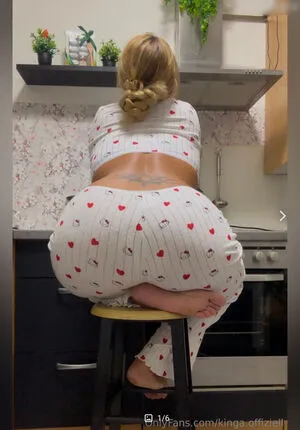 Kinga Offiziell OnlyFans Leaked Free Thumbnail Picture - #vrDvvqPP5D