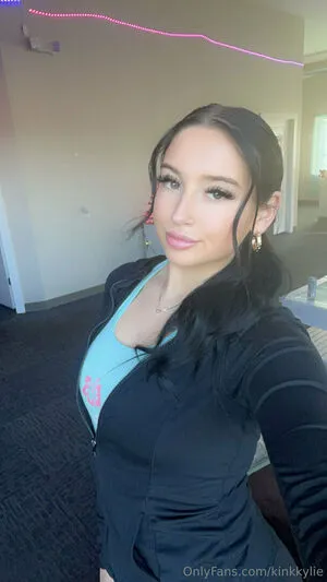 Kinkkylie OnlyFans Leaked Free Thumbnail Picture - #HpbicHCE1G